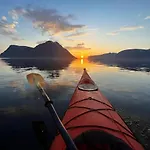 Lyngvaer Sunrise - Jacuzzi - No 11 *
