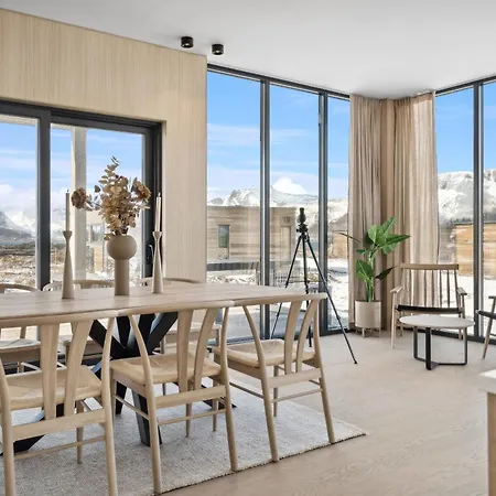 Lyngvaer Sunrise - Jacuzzi - No 11