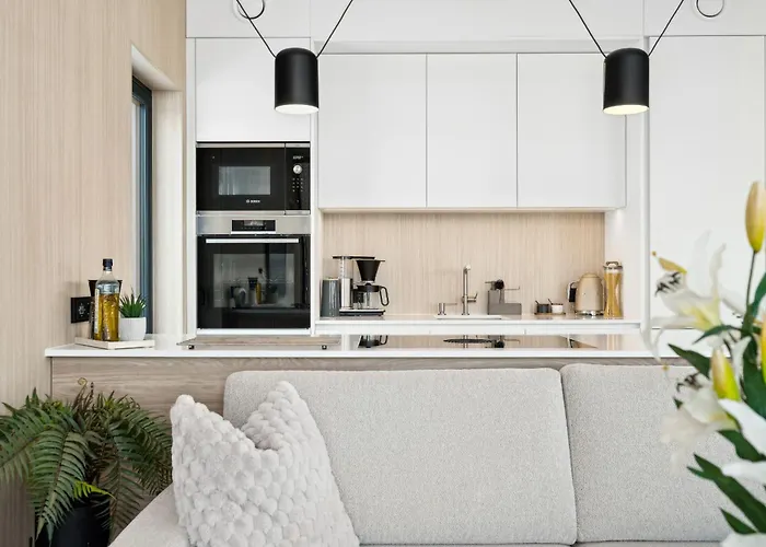 Lyngvaer Sunrise - Jacuzzi - No 11 בית נופש Lyngværet