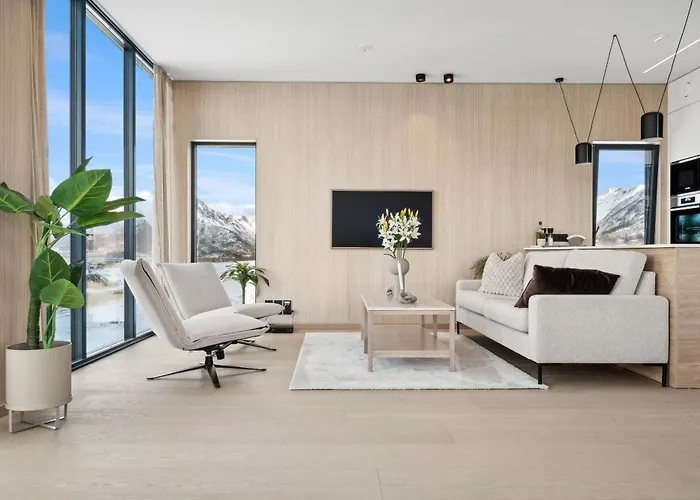 Lyngvaer Sunrise - Jacuzzi - No 11 Lyngværet