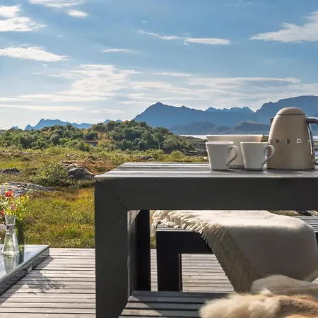 Lyngvaer Sunrise - Jacuzzi - No 11 * Storoya